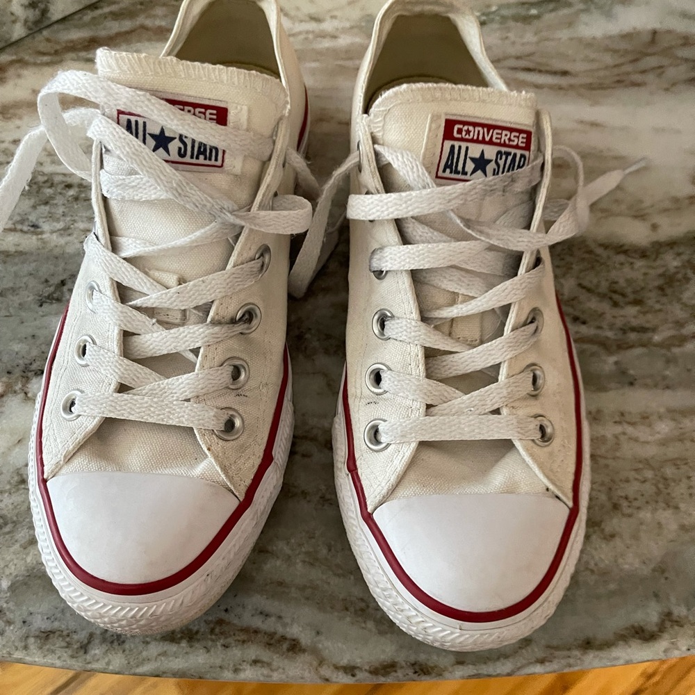 White converse